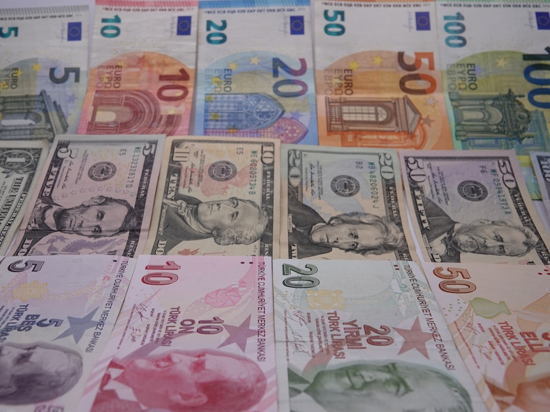 currency exchange money counter