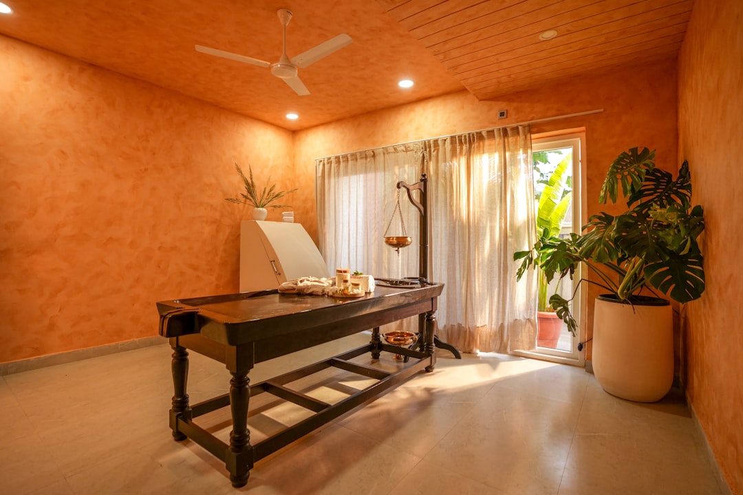 spa massage relaxation therapy