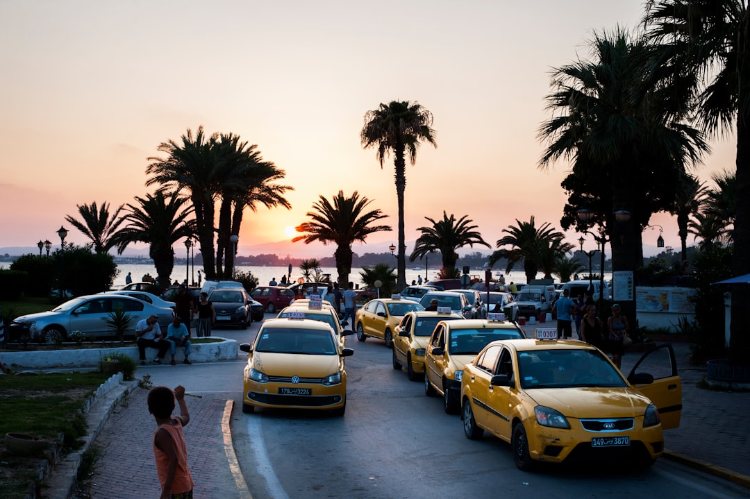 airport taxi queue tropical